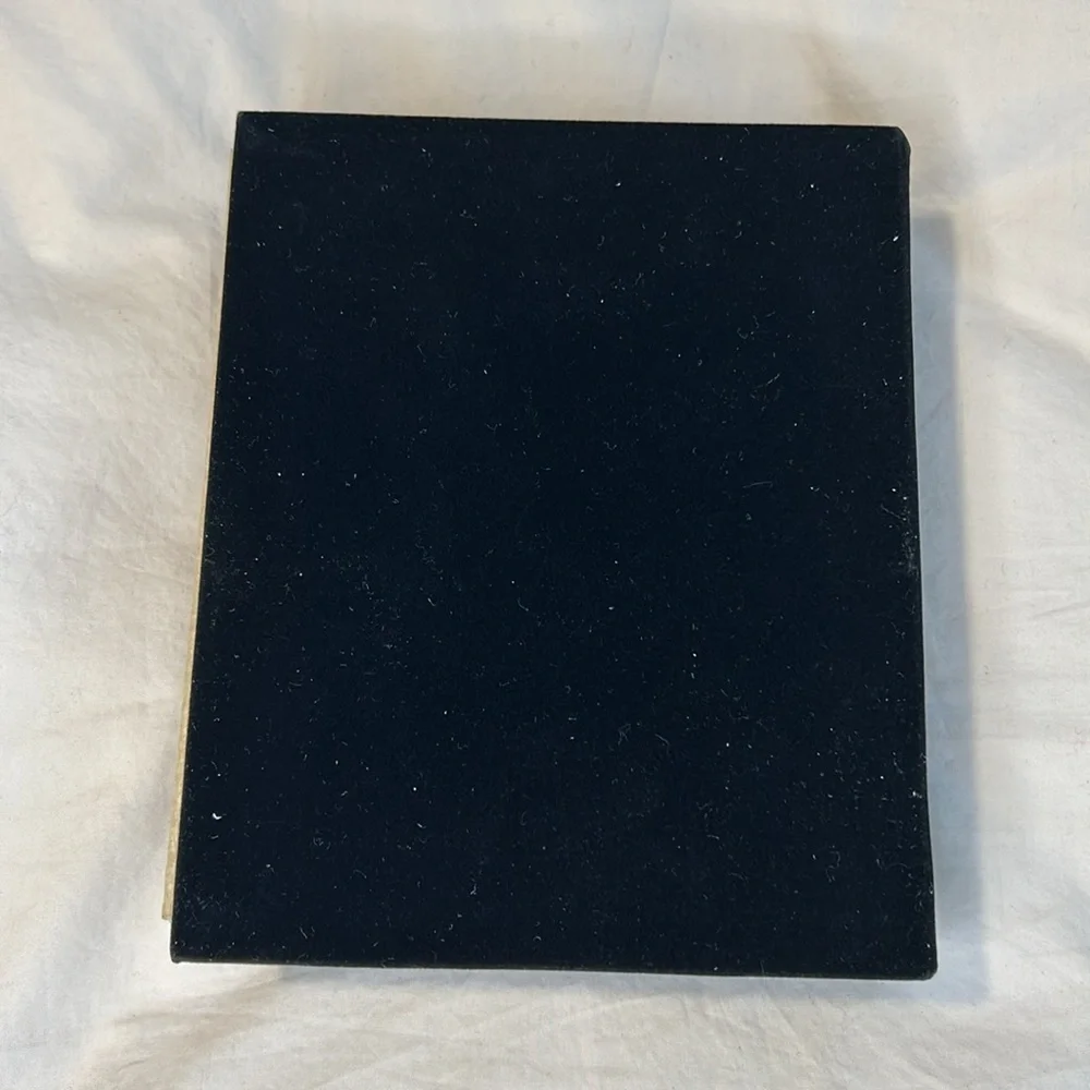 Burnes Mini Max Photo Album 4X6 NWT